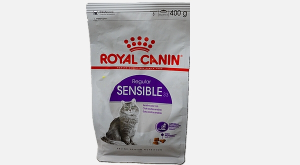 اكل قطط رويال كانين sensible للقطط الكبيرة حجم 400جرام